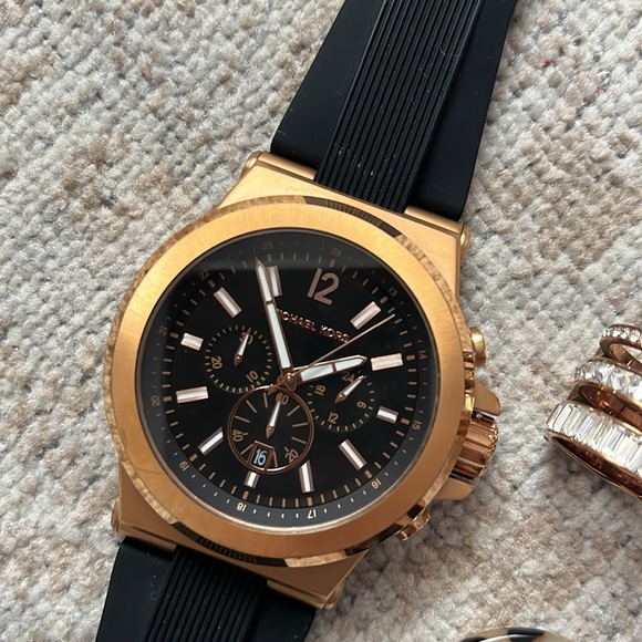 Jewelry bundle -Michael Kors watch, Henri Bendel stackable ring - Picture 3 of 7